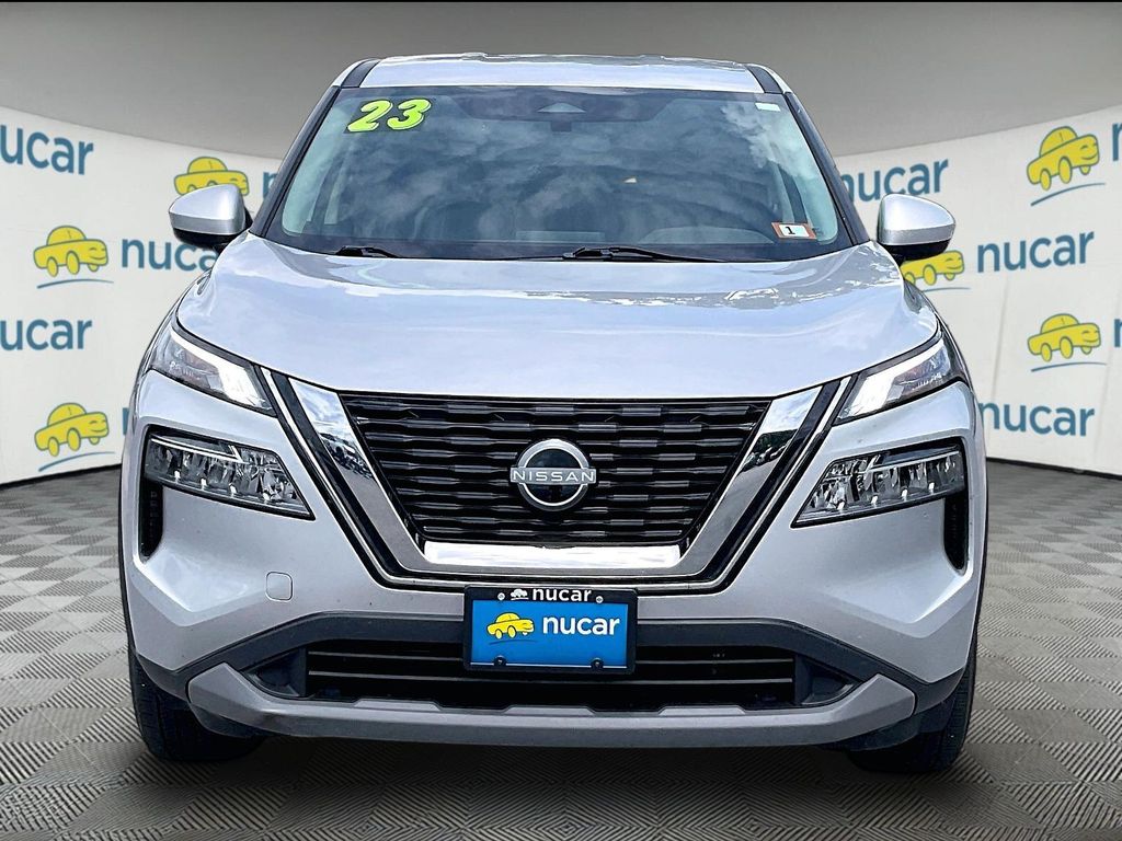 2023 Nissan Rogue — photo 2