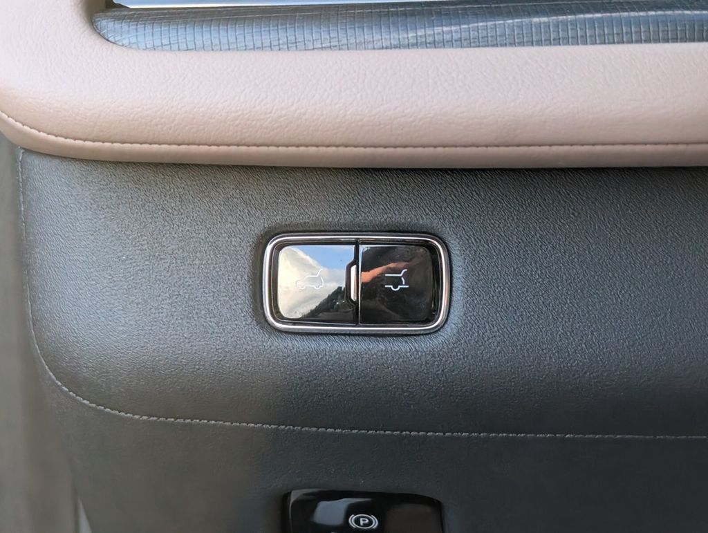 new 2026 Lincoln Navigator L car, priced at $127,665