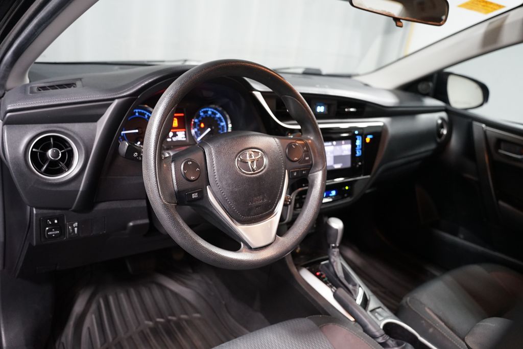Thumbnail: 2019 Toyota Corolla - 7