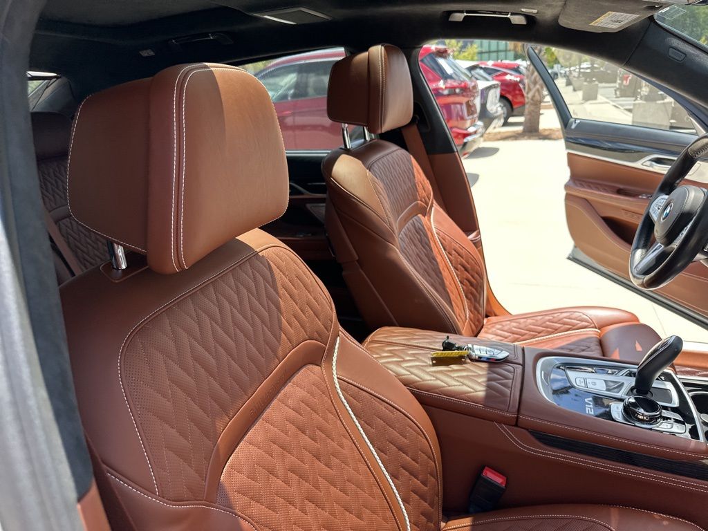 2022 Frozen Bluestone Metallic BMW 7 Series M760i AWD Sedan