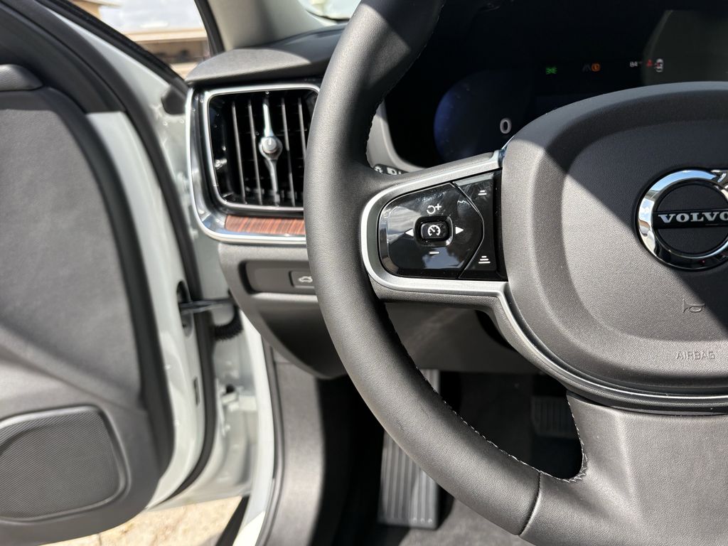 New 2026 Crystal White Volvo B5 Plus image 16