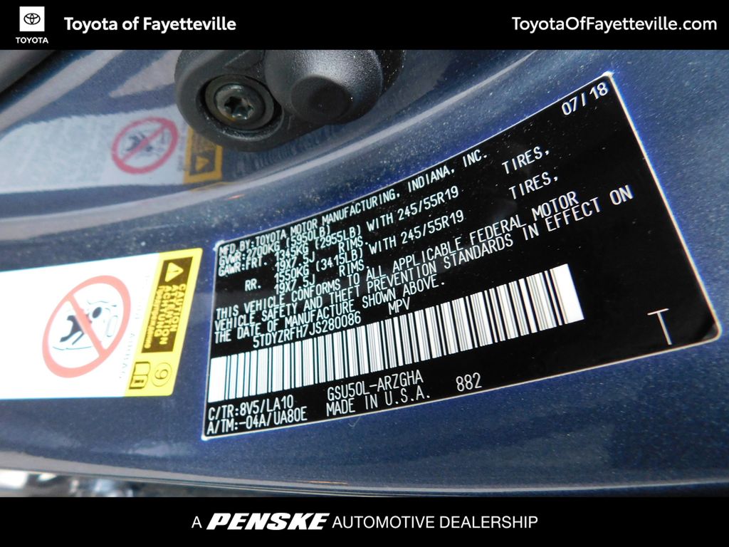 Thumbnail: 2018 Toyota Highlander - 9