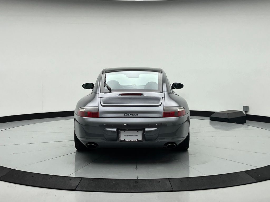 Thumbnail: 2002 Porsche 911 - 8