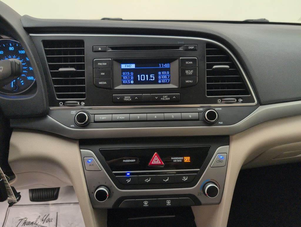 Used 2017 Beige Hyundai SE image 23