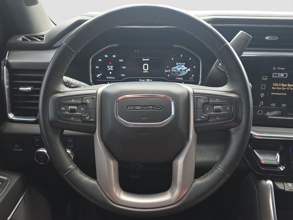 Used 2025 Silver GMC Denali image 9