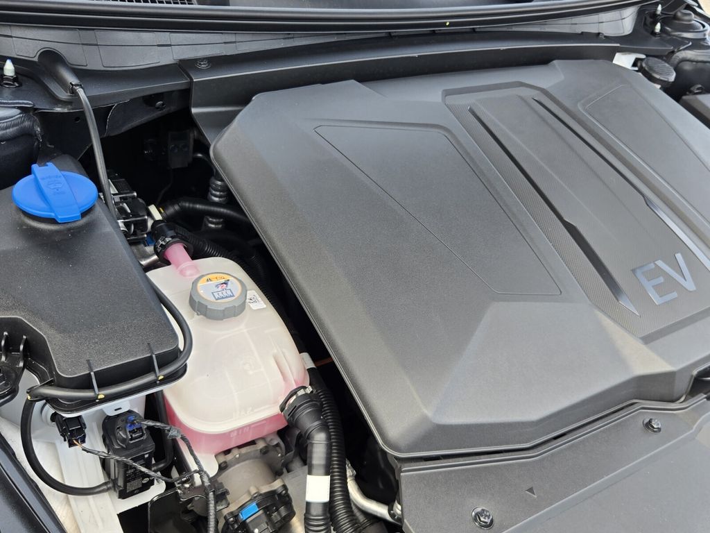 2025 Hyundai Ioniq - $27,599