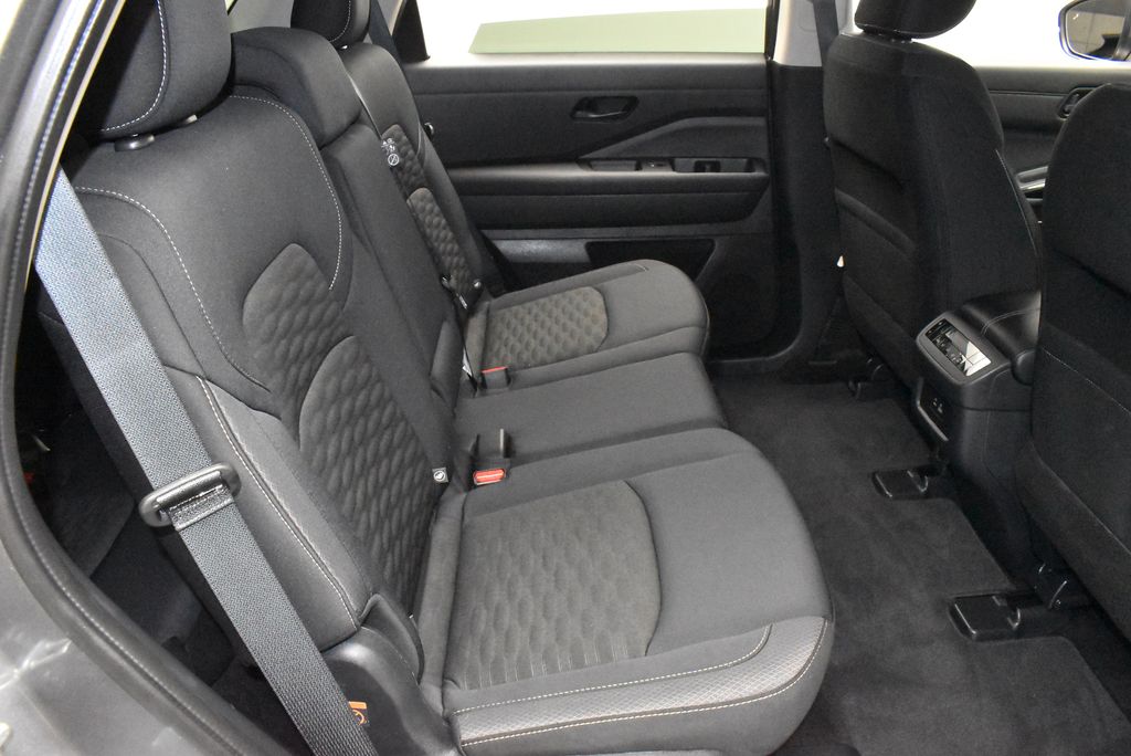 Thumbnail: 2025 Nissan Pathfinder - 28