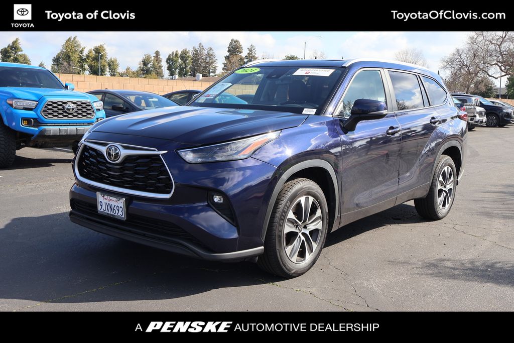 2024 Toyota Highlander XLE -
                Clovis, CA