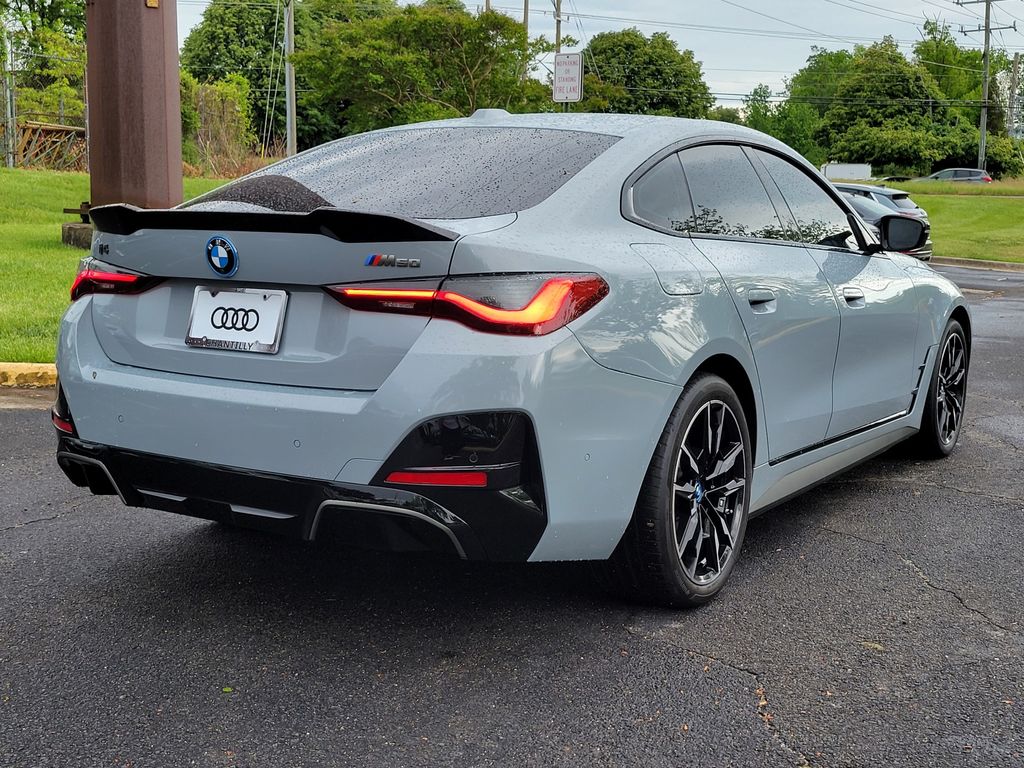 Thumbnail: 2023 BMW i4 - 9