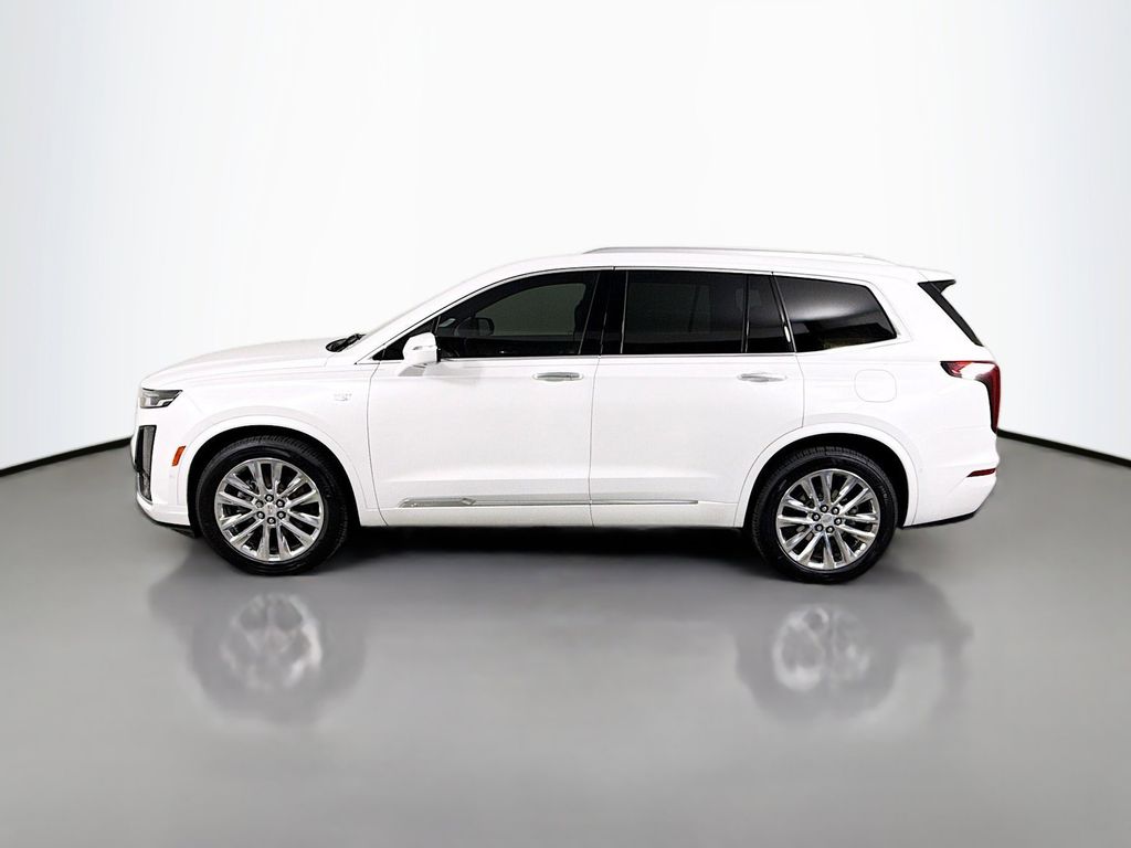 Thumbnail: 2021 Cadillac XT6 - 8