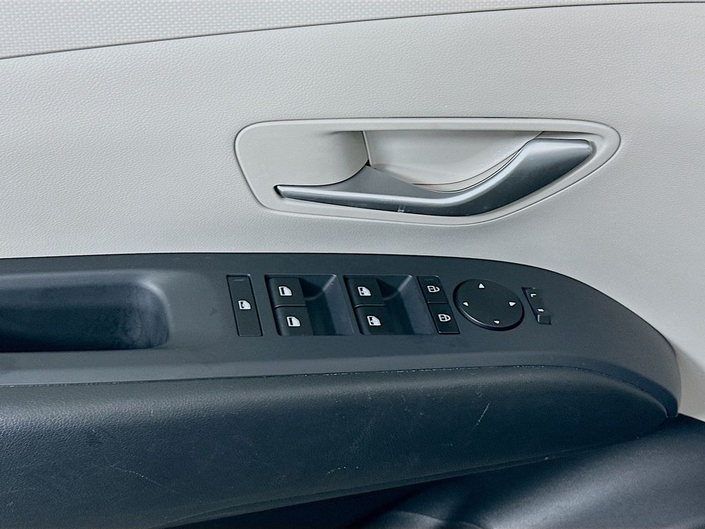 Thumbnail: 2025 Hyundai Tucson - 17