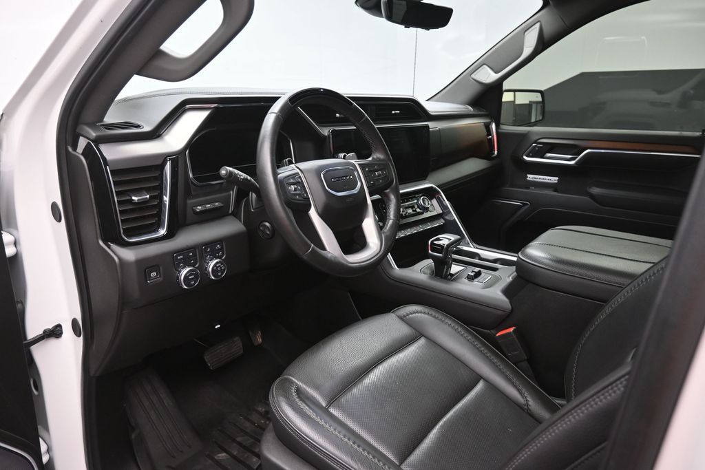 Used 2025 GMC Sierra 1500 Truck
