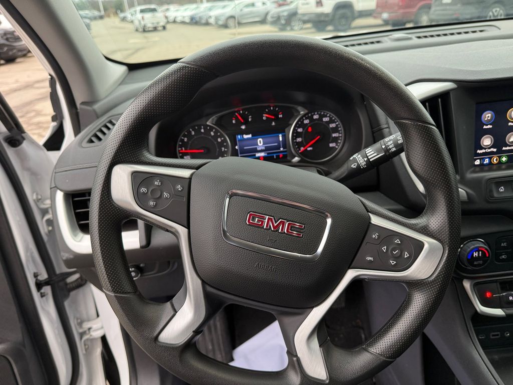 2022 GMC Terrain SLE 11