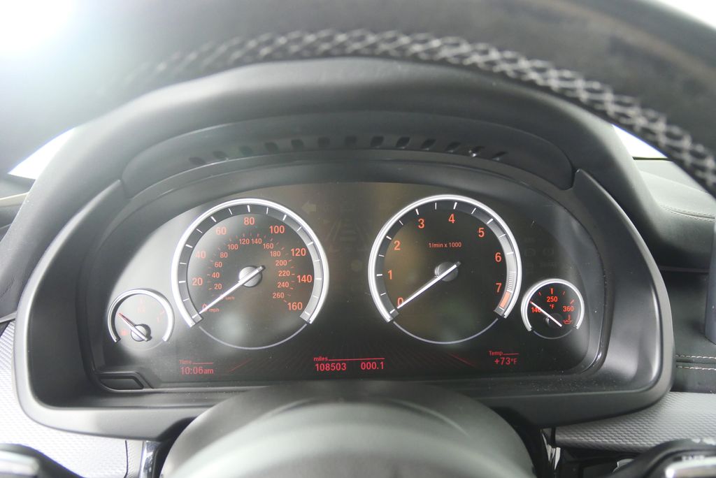Thumbnail: 2014 BMW X5 - 16