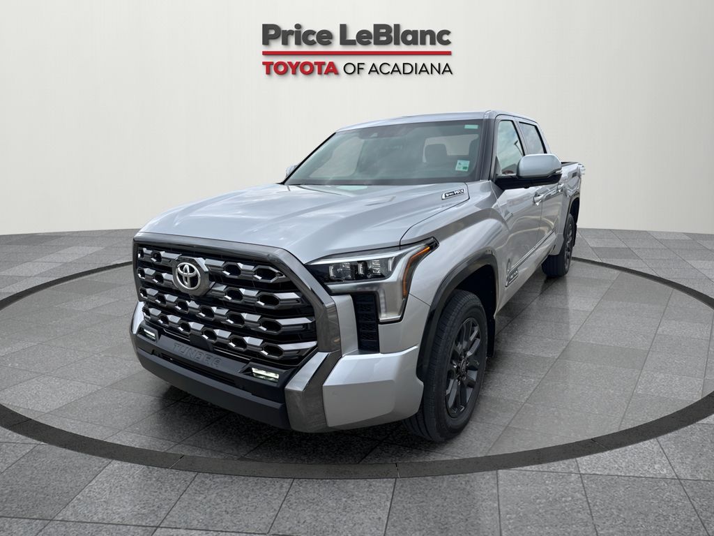 2025 Toyota Tundra CrewMax Platinum photo 3