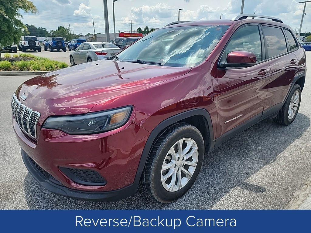 View vehicle photo 3