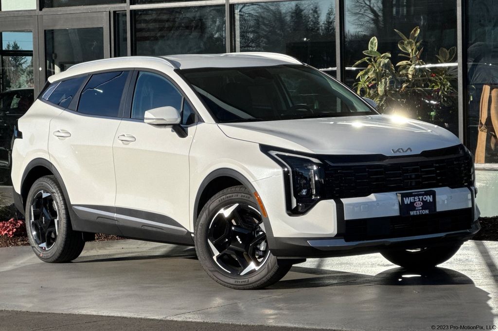 new 2026 Kia Sportage Hybrid car, priced at $35,775