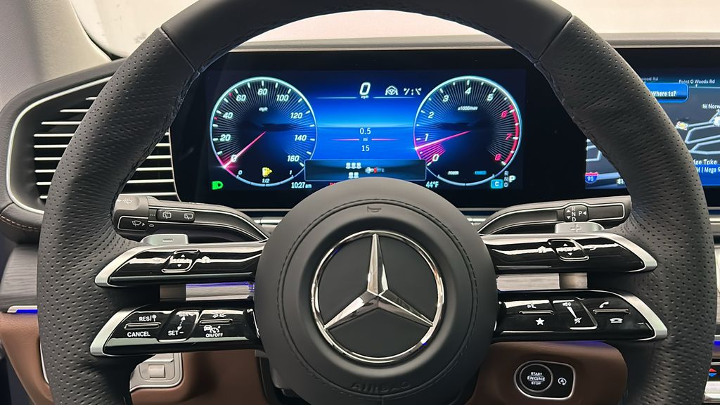 2025 Mercedes-Benz GLS 450 4MATIC 13