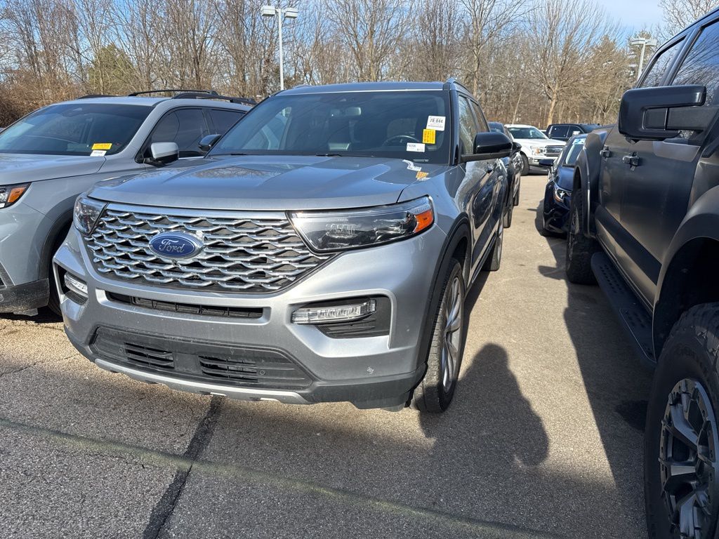 2022 Ford Explorer Platinum AWD