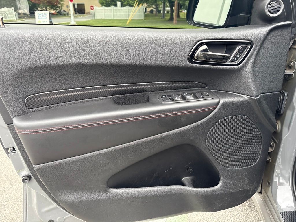 2023 Dodge Durango — photo 8