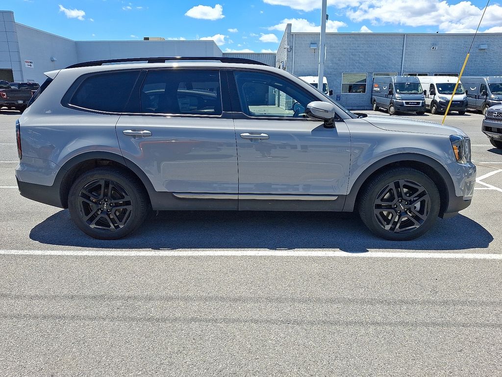 2023 Kia Telluride — photo 8