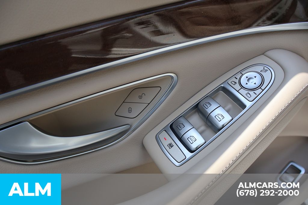 Used 2020 White Mercedes-Benz S 560 image 13