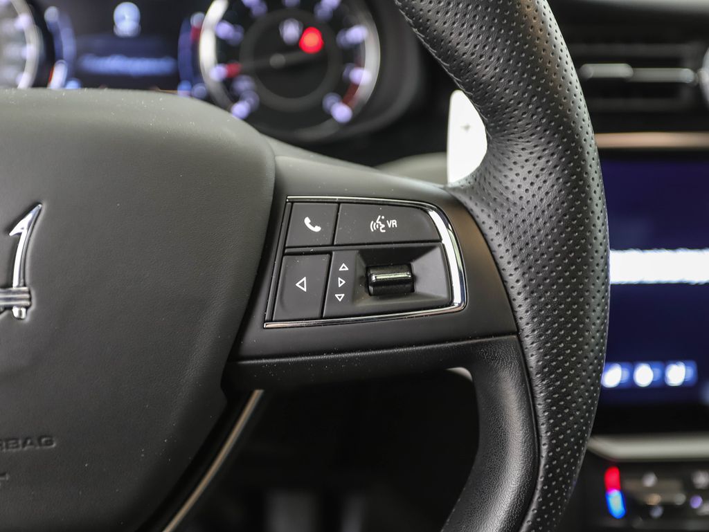 Thumbnail: 2022 Maserati Quattroporte - 12