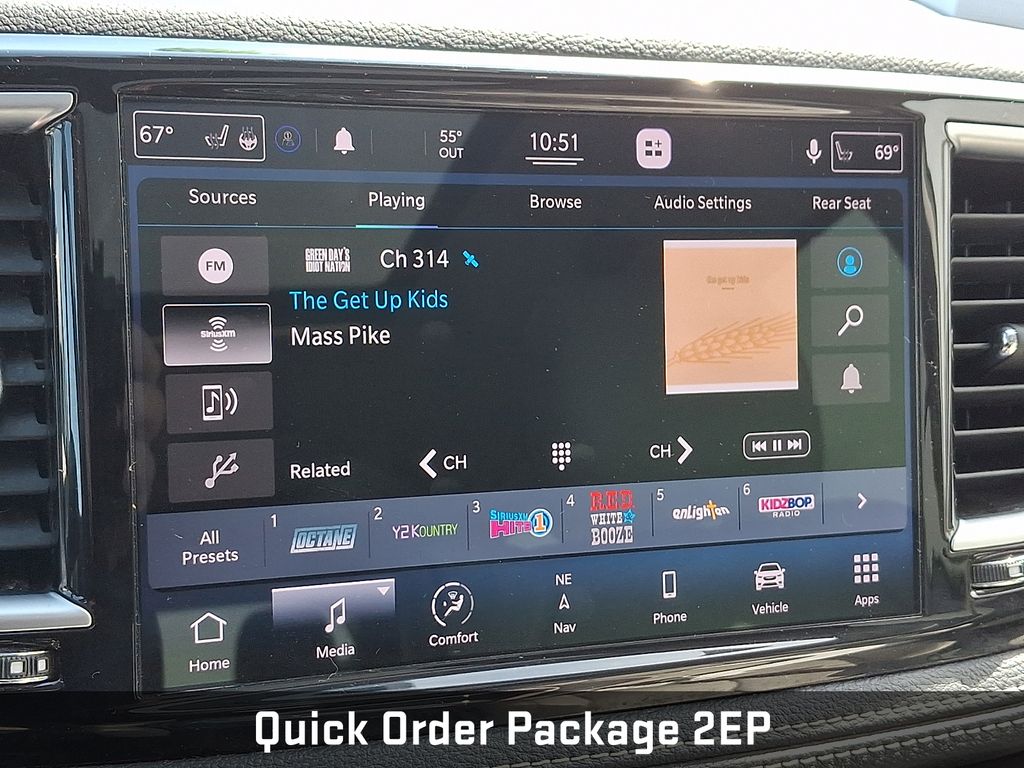 2021 Chrysler Pacifica Hybrid Limited White at Phil Fitts Ford