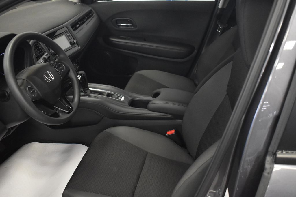 Thumbnail: 2022 Honda HR-V - 6