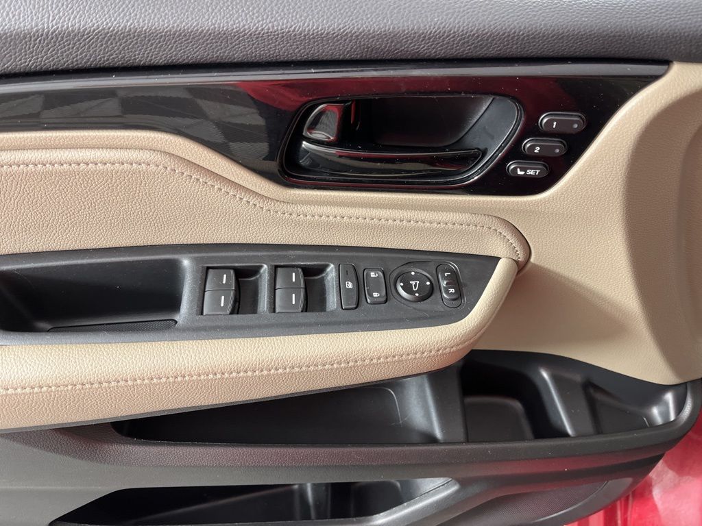 Thumbnail: 2023 Honda Odyssey - 32