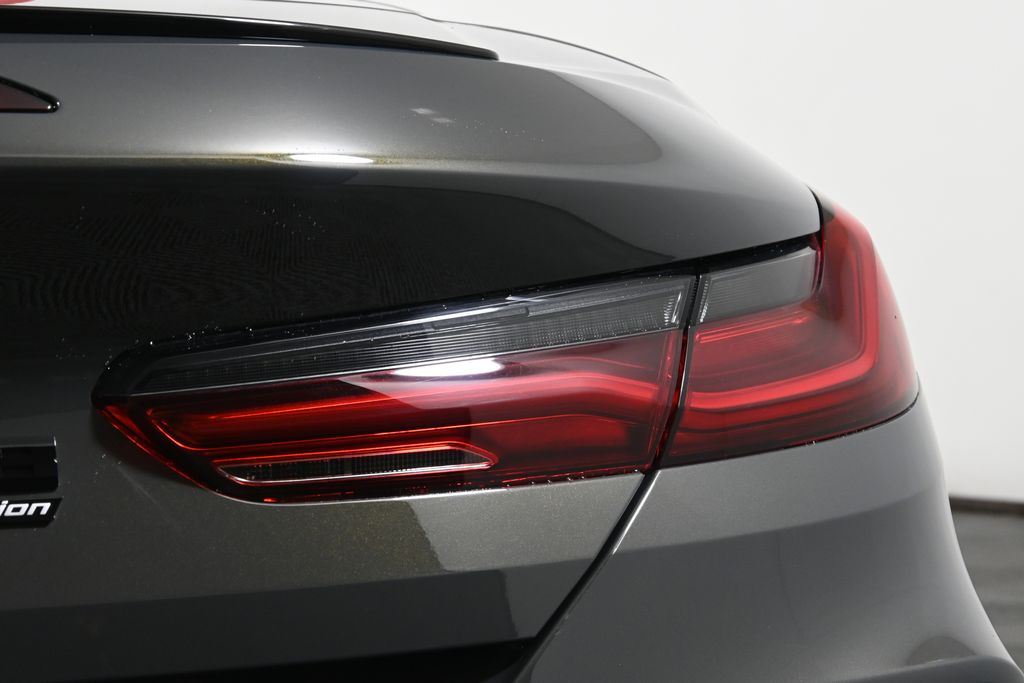 Thumbnail: 2022 BMW M8 - 21