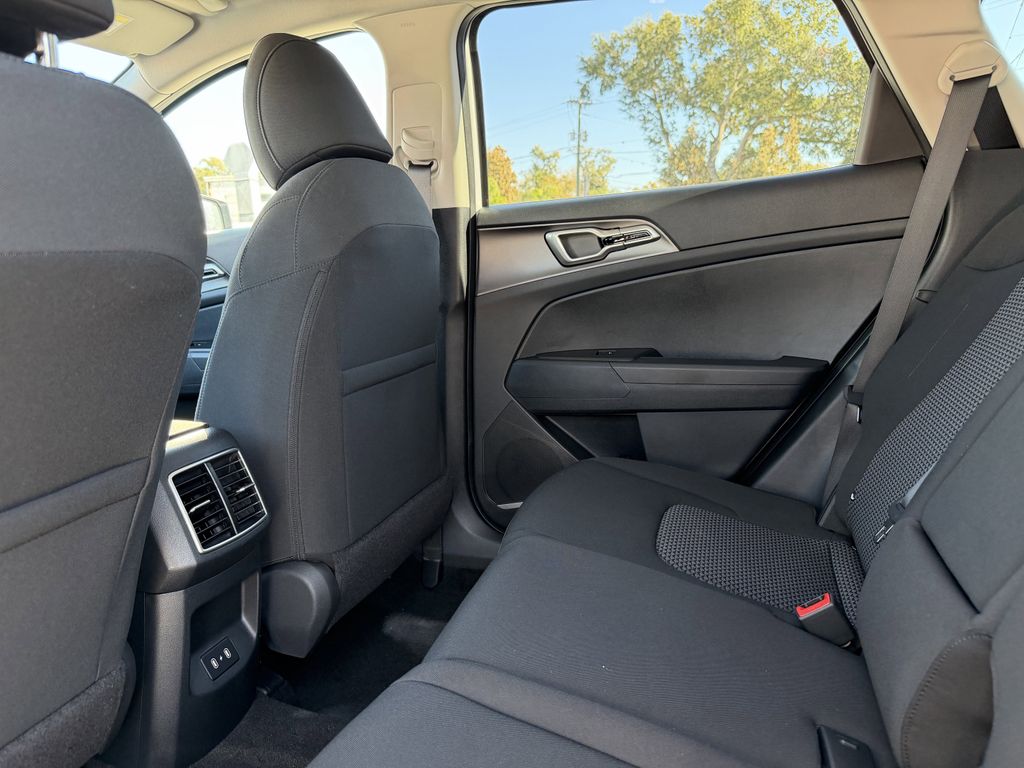 new 2026 Kia Sportage Hybrid car, priced at $31,412