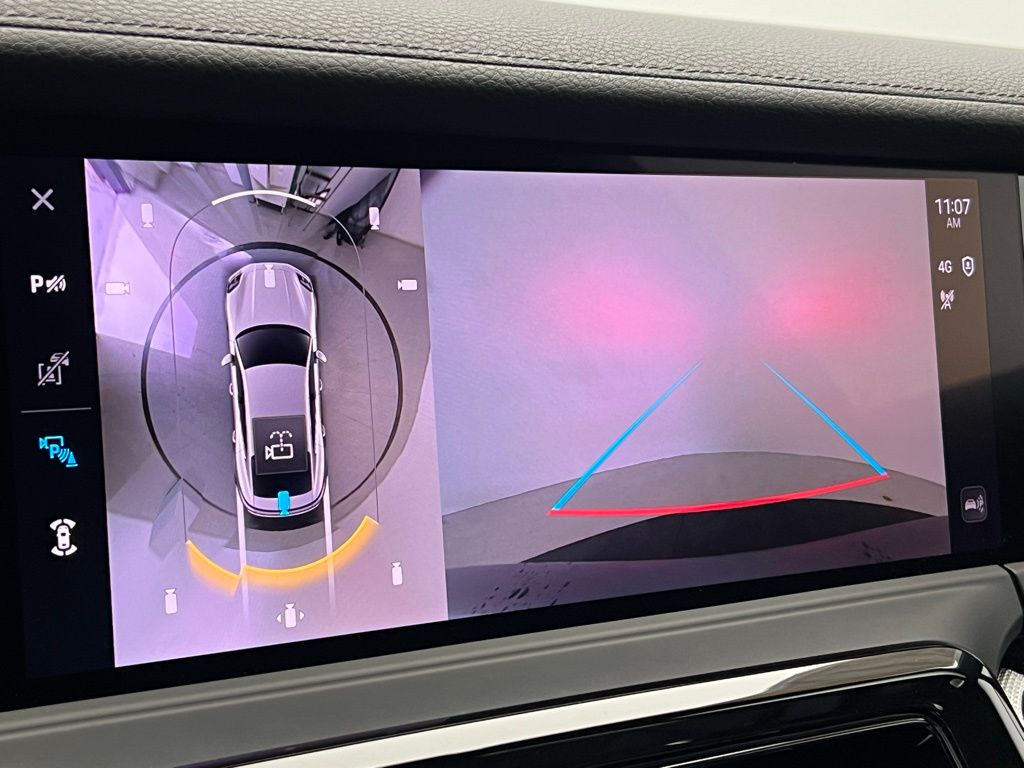 Thumbnail: 2025 Porsche Panamera - 15