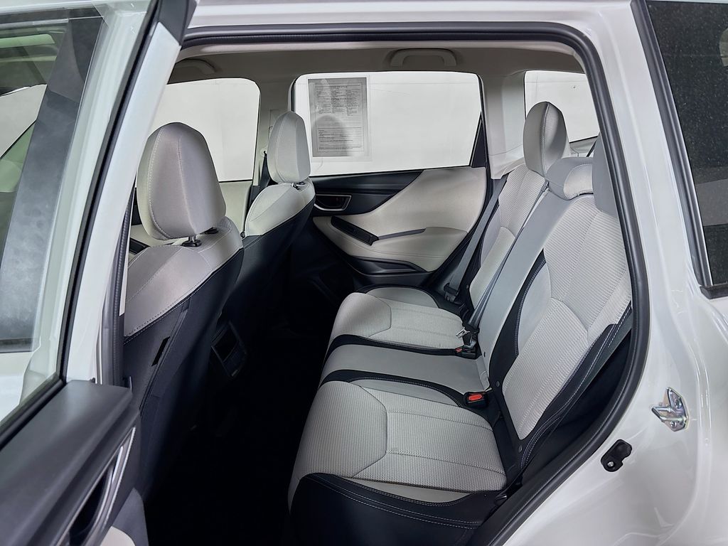 2023 Subaru Forester Base