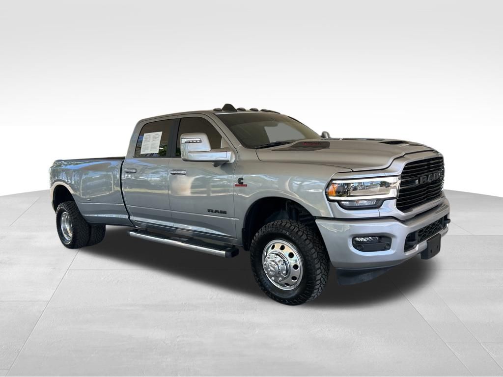 2024 RAM 3500 Laramie 4X4 Crew Cab LWB's photo