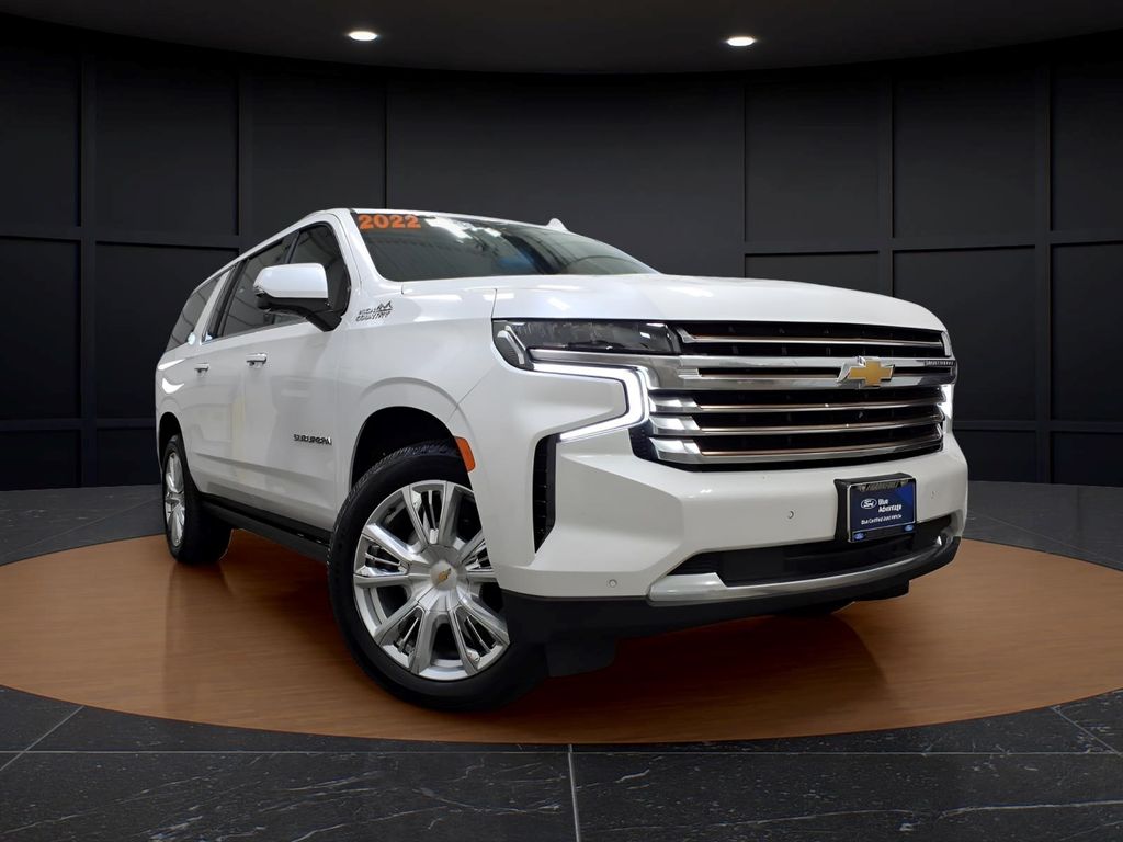 White (Iridescent Pearl Tricoat) 2022 Chevrolet Suburban SUV / Crossover Four-Wheel Drive 