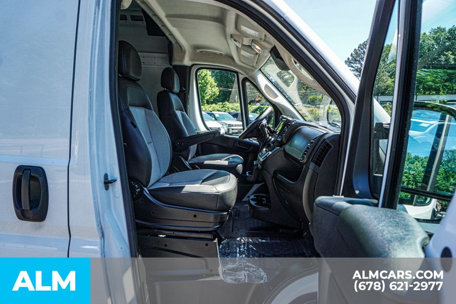 Used 2025 White Ram High Roof image 21
