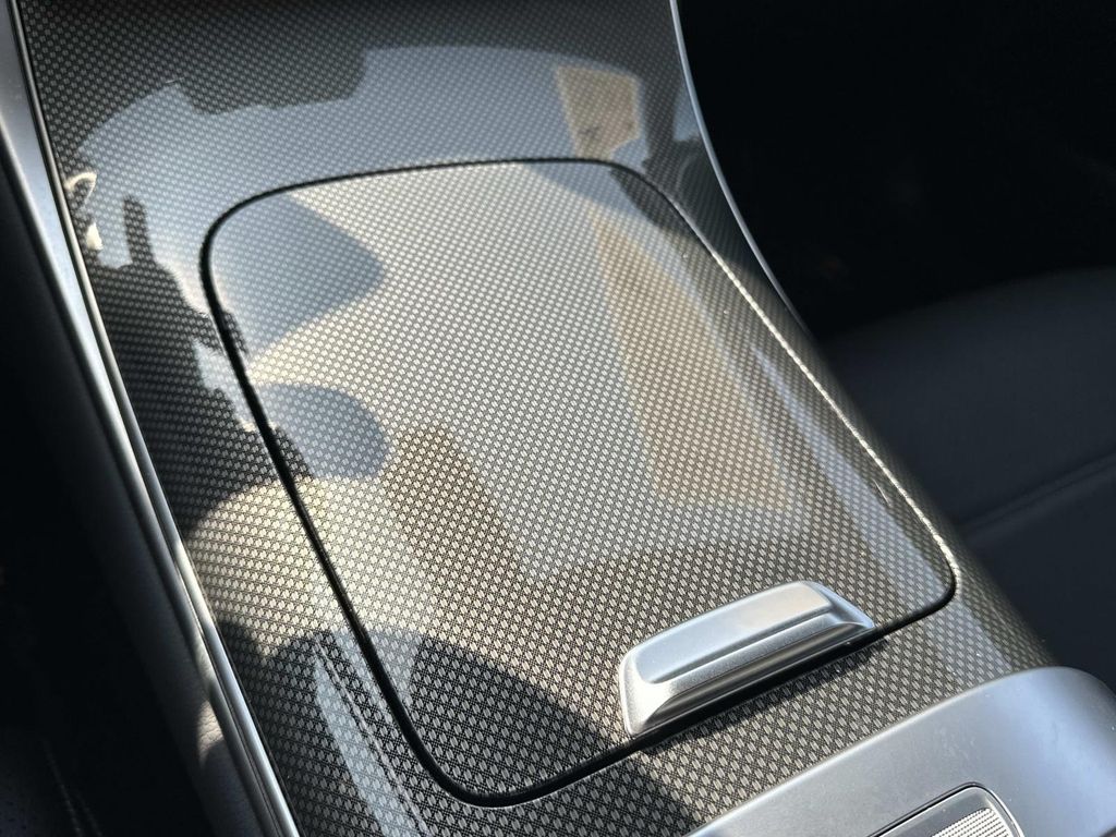 Thumbnail: 2026 Mercedes-Benz GLC - 23