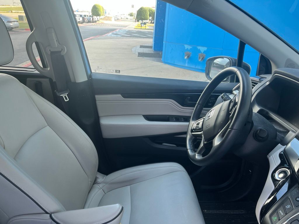 car-gallery-4
