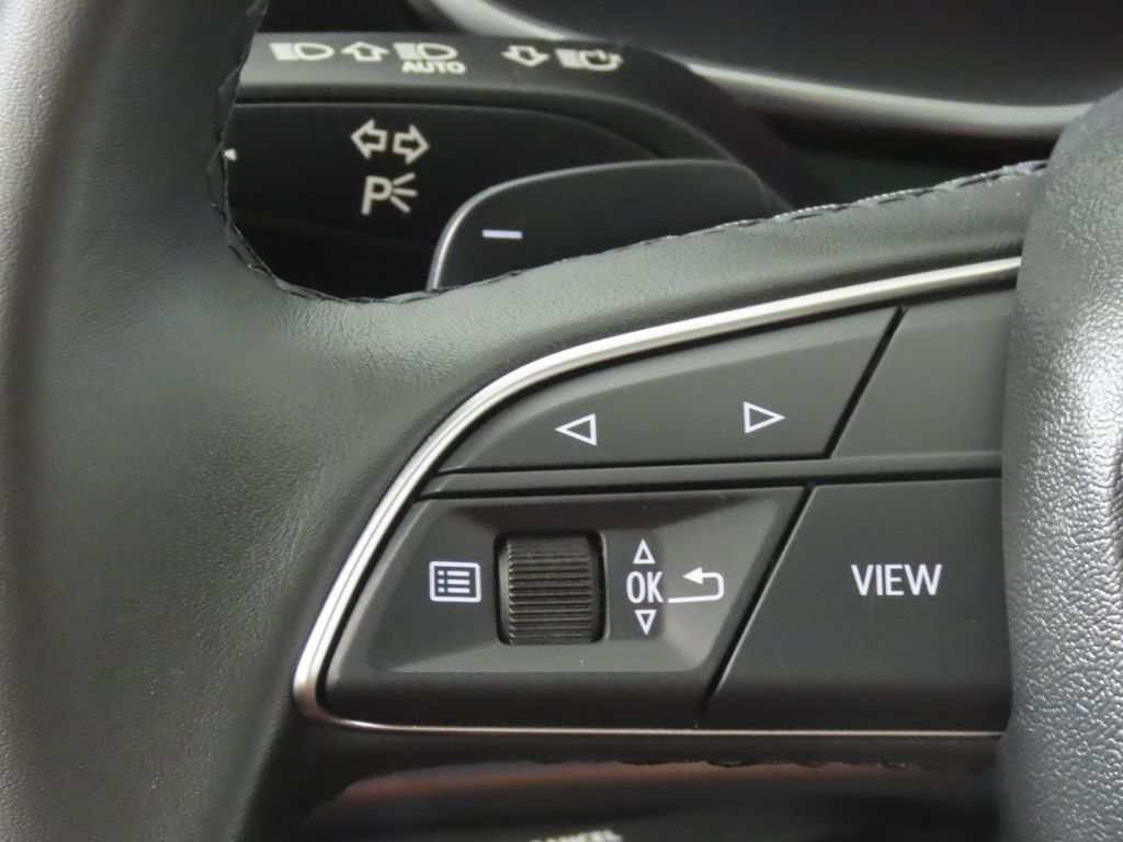 Thumbnail: 2025 Audi Q3 - 17