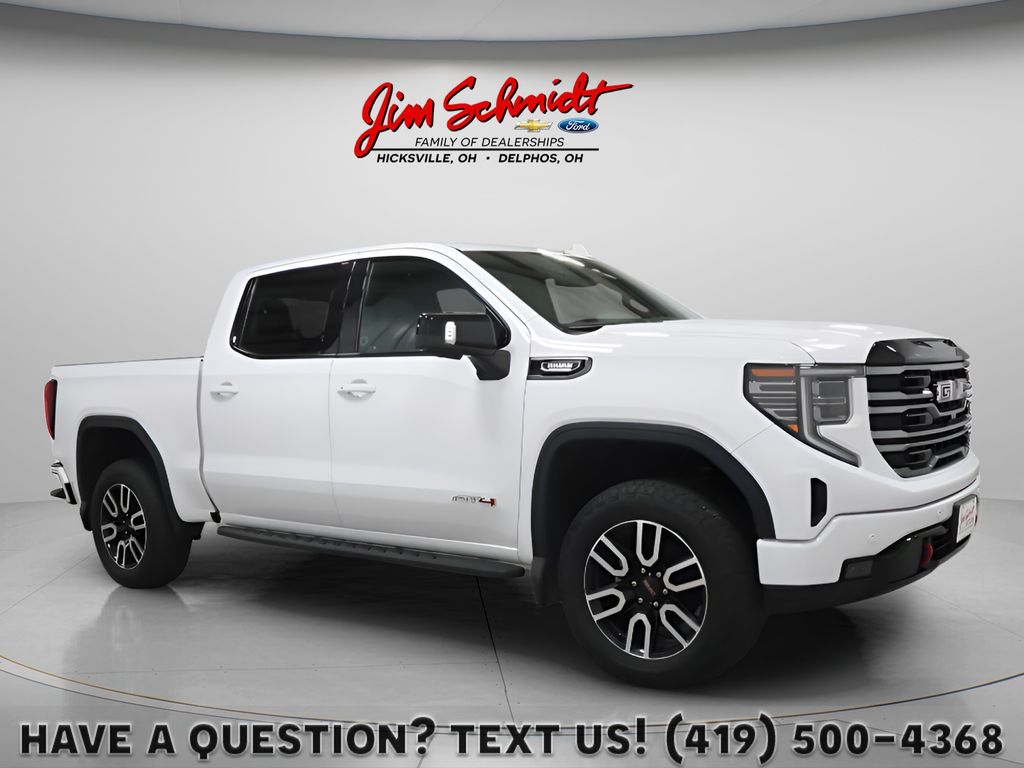 Summit White 2025 GMC Sierra 1500 AT4 Crew Cab 4WD Pickup Truck Four-Wheel Drive Automatic