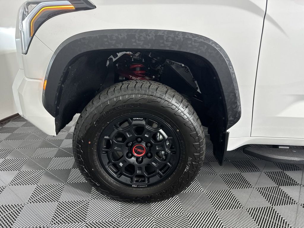 2024 Toyota Tundra Hybrid TRD Pro 9