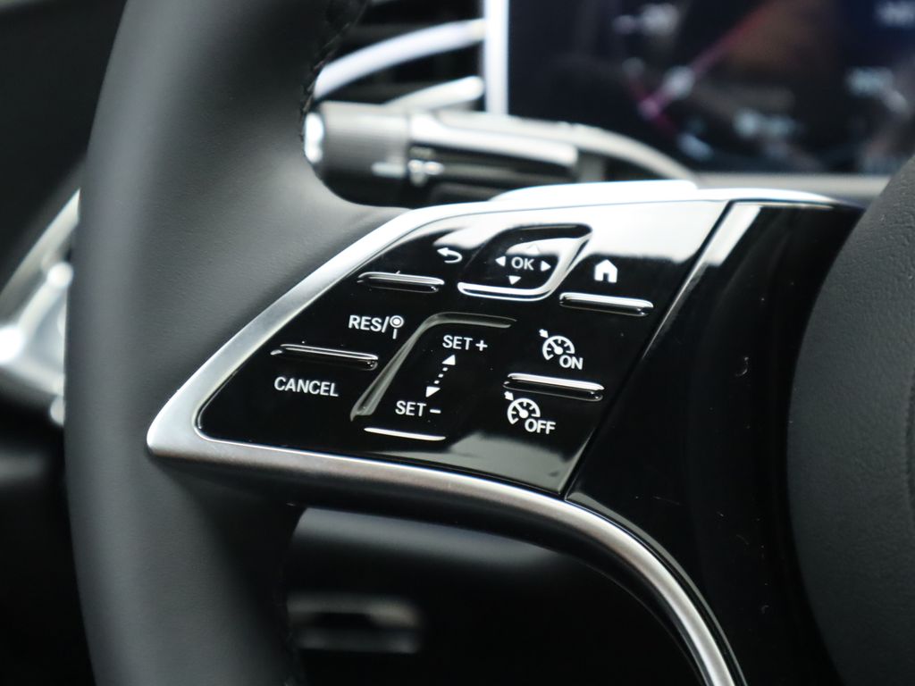 Thumbnail: 2026 Mercedes-Benz E-Class - 11
