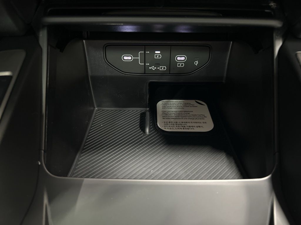 new 2026 Kia Sorento Hybrid car, priced at $43,415