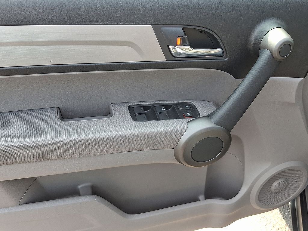 Thumbnail: 2011 Honda CR-V - 12