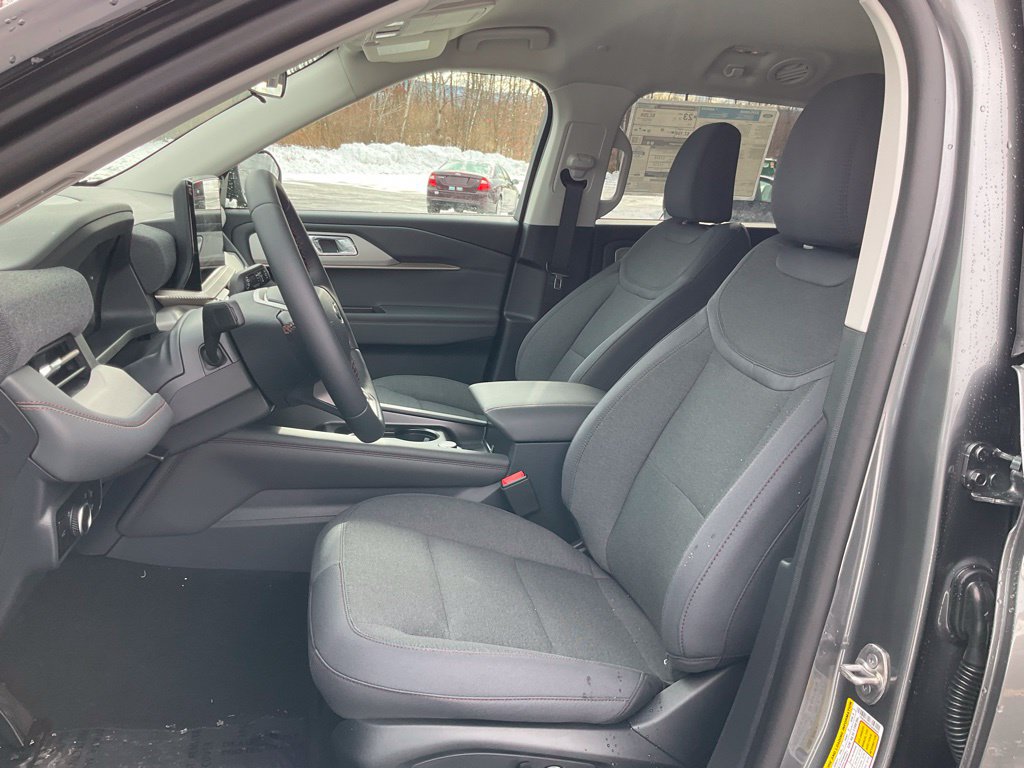 New 2026 Gray Ford Active image 12