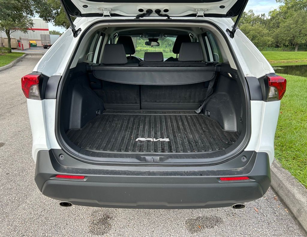 Thumbnail: 2023 Toyota RAV4 - 10