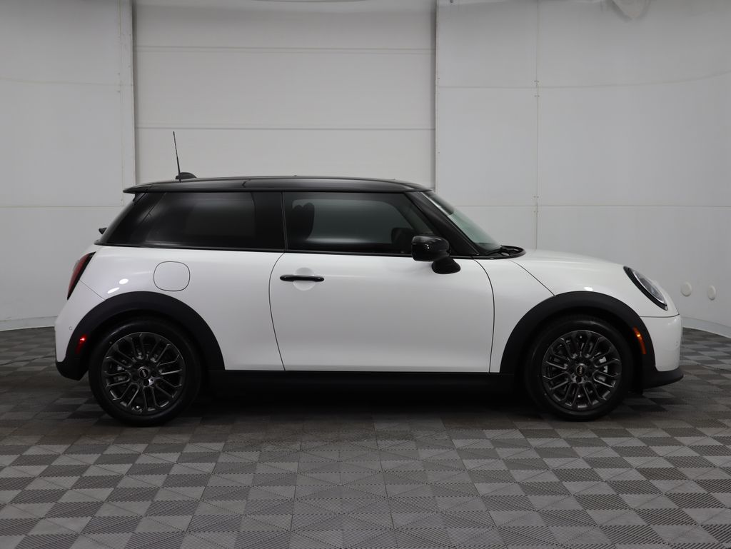 2025 MINI Cooper  4