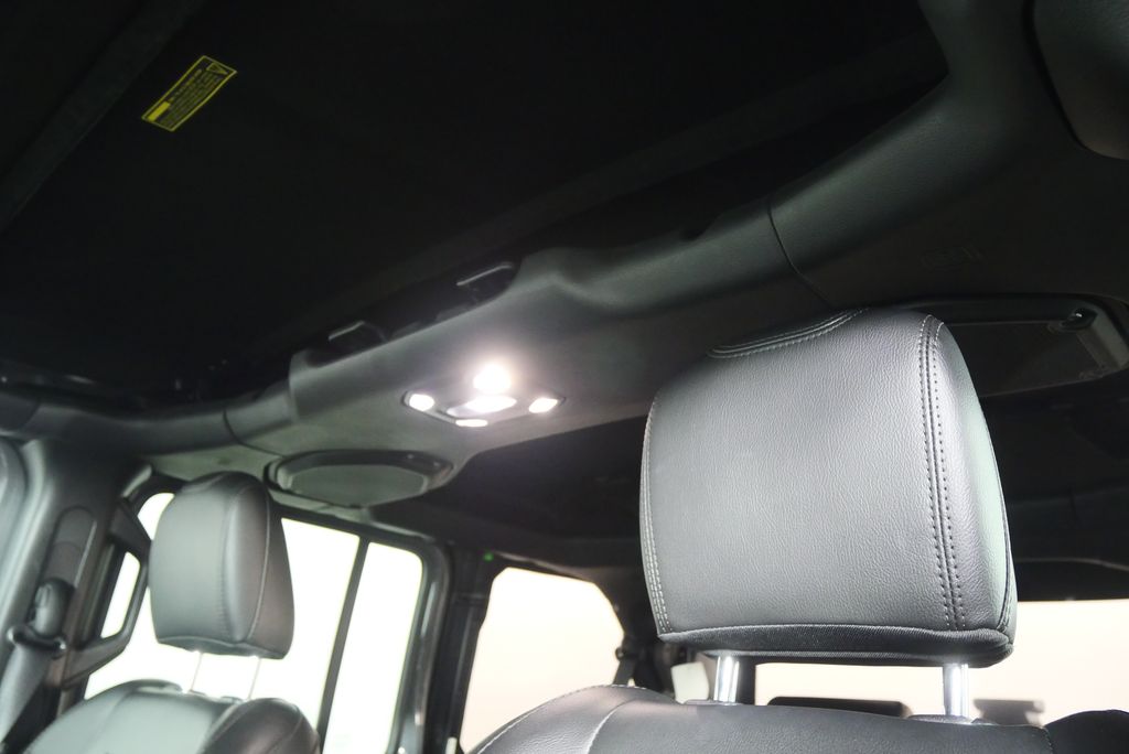 Thumbnail: 2021 Jeep Wrangler - 12