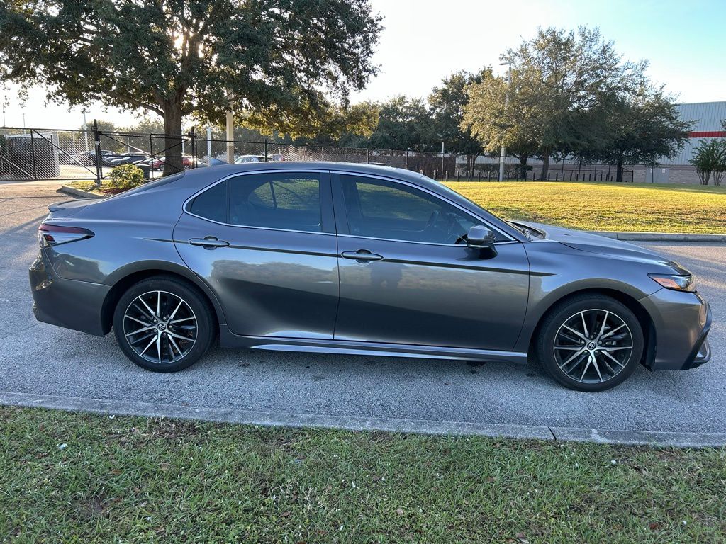 Thumbnail: 2024 Toyota Camry - 6